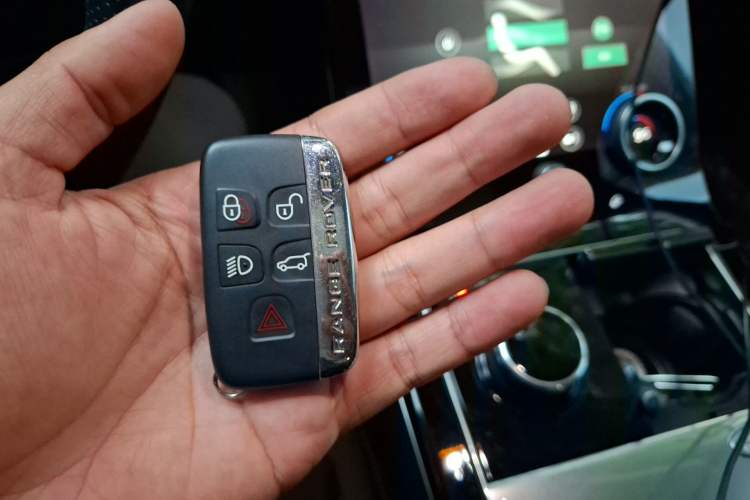 Used Land Rover Range Velar 2017 P380 S Vehicle Key