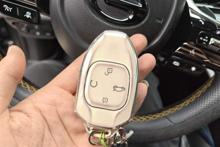 Used GAC Trumpchi EMPOW 2021 270T DCT J16 Version