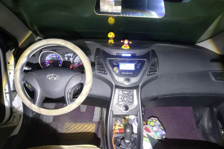 Used Hyundai Elantra (5th Generation / Langdong) 2016 1.6L Manual Fashion Edition
