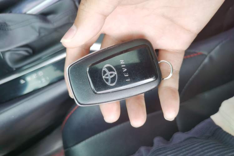 Used Toyota Levin 2019 185T CVT Luxury Edition China VI Standard Vehicle Key