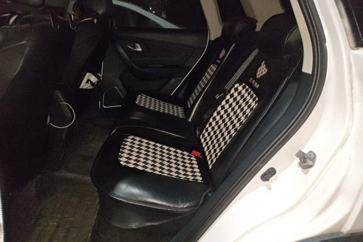 Used Bestune X40 2019 1.6L Manual Luxury Edition China VI