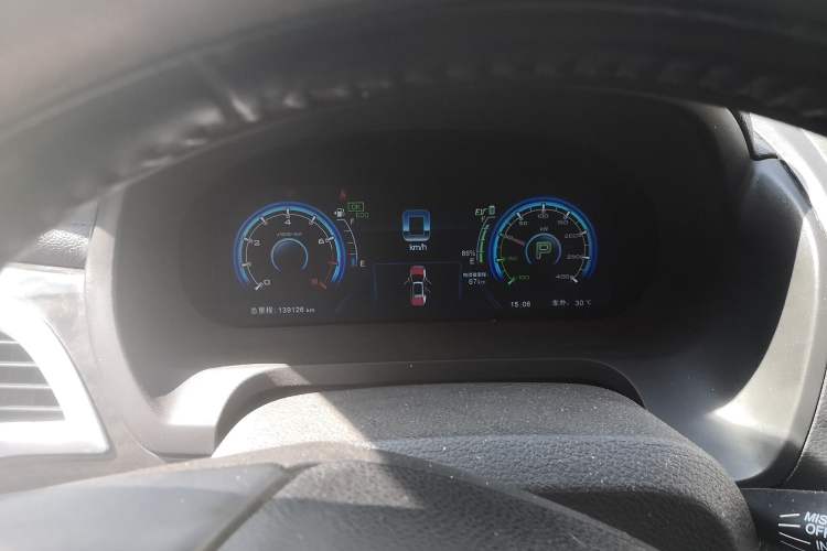 Used BYD Tang New Energy 2015 2.0T Four-Wheel-Drive Flagship Model Instrument Cluster