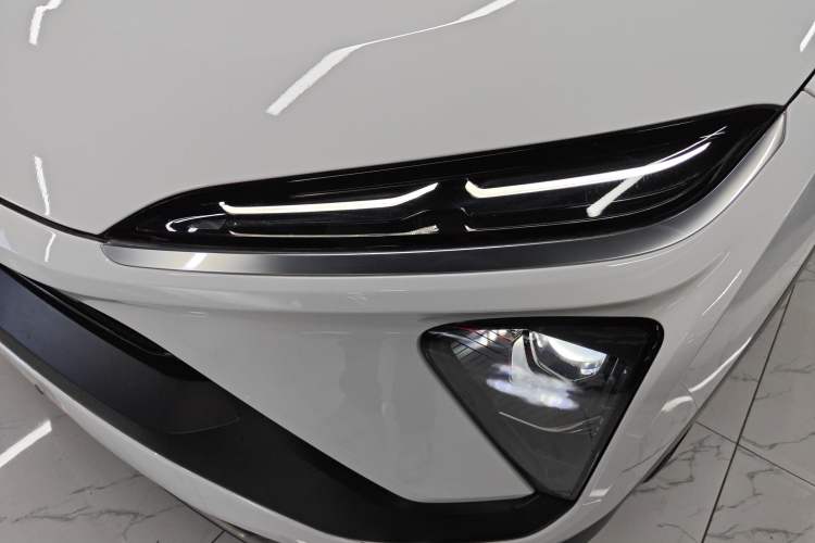 Used Nio ES6 2022 75 kWh Sport Edition Left Front Headlight