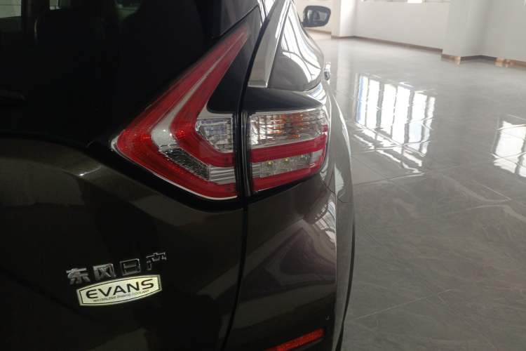 Used Nissan Murano 2019 2.5L XE Two-Wheel Drive Elite Version China VI Standard
