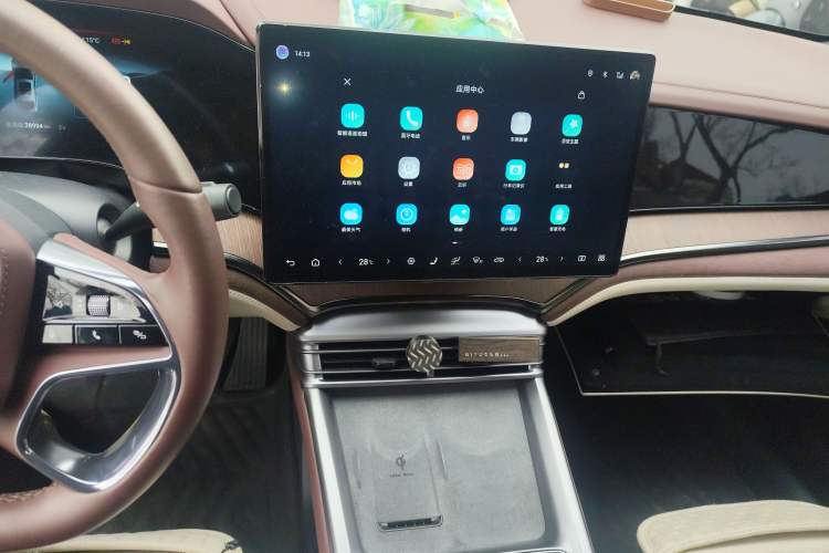 Used BYD Seal 2023 DM-i 1.5L 121km Prestige Model