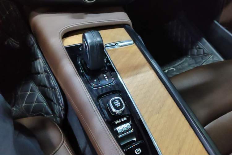 Used Volvo S90 2021 B5 Zhiyi Luxury Edition
