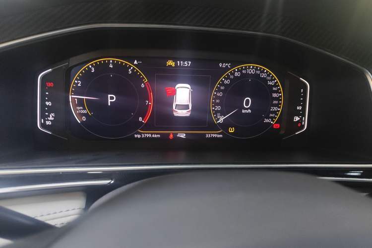 Used Volkswagen Tiguan L 2024 330TSI Automatic Two-Wheel Drive R-Line Enhanced Edition
