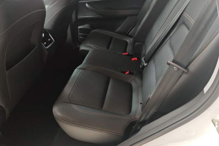 Used Chery Tiggo 8 2024 230TCI Automatic New Edition 7-Seater Left Rear Seat