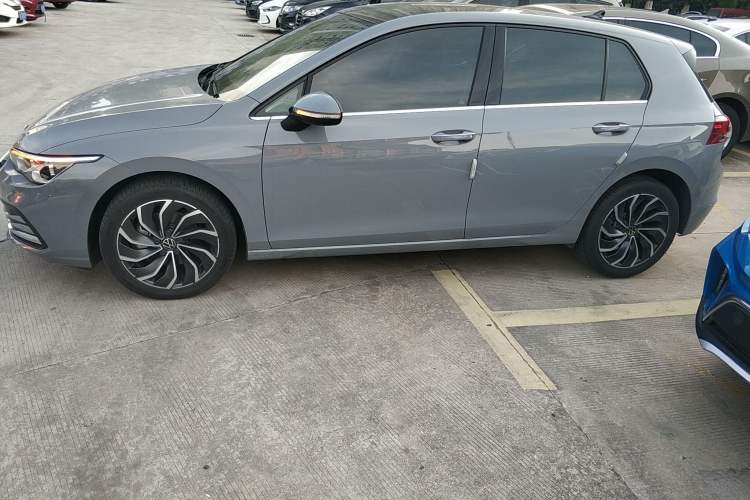 Used Volkswagen Golf 2023 Facelift 280TSI DSG Pro
