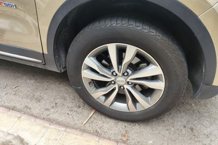 Used Geely Auto Emgrand X7 Sport 2016 1.8TD Automatic ZhiZun Version