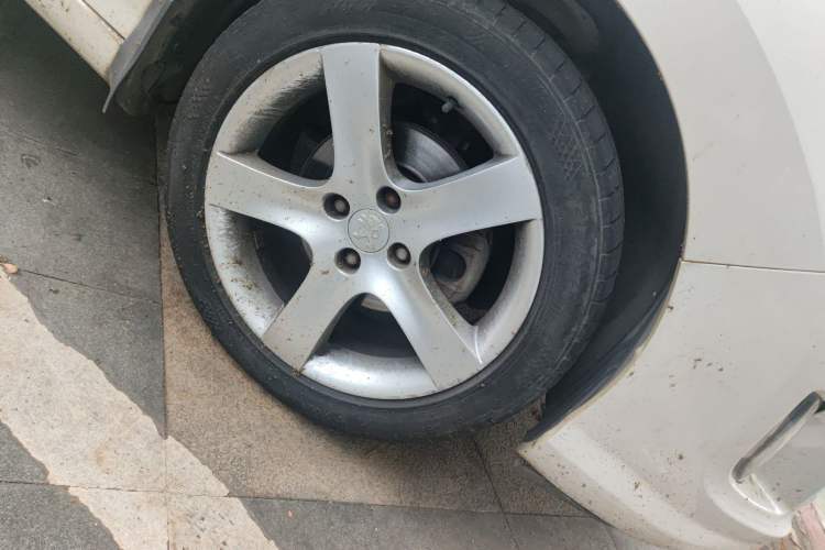 Used Peugeot 408 2013 2.0L Automatic Comfort Edition