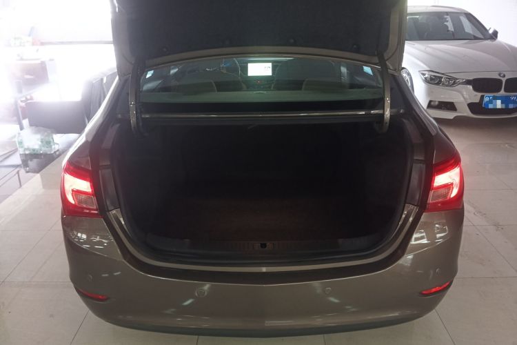 Used Buick GT 2017 15N Automatic Entry-Level Trim
