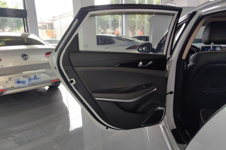 Used Changan Raeton CC 2018 1.5T Manual Luxury Model China V Standard
