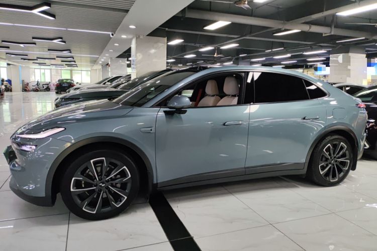 Used ONVO L60 2024 60 kWh All-Wheel Drive