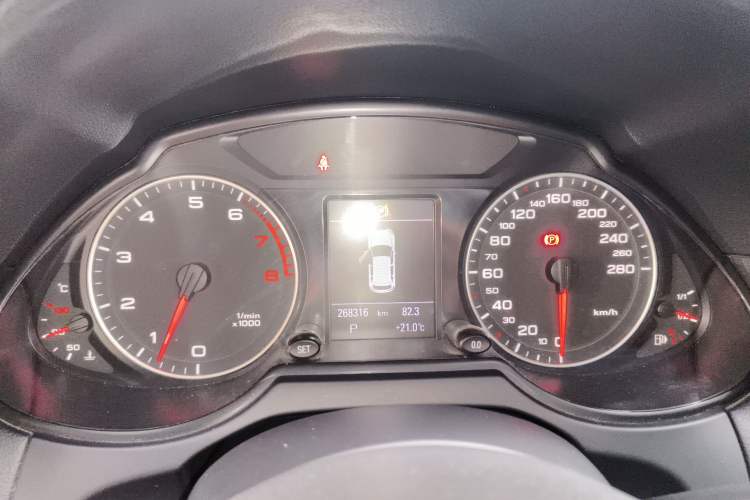 Used Audi Q5 2011 2.0TFSI Comfort Version
