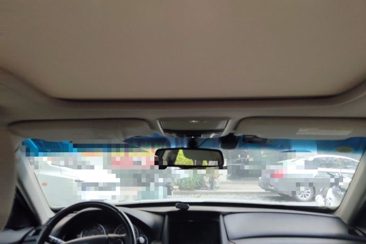 Used Honda Crosstour 2014 2.4L Luxury Edition Headliner