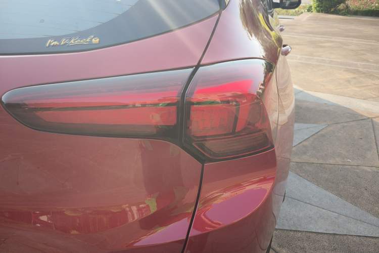 Used Buick Encore GX 2020 20T CVT Two-Wheel Drive Luxury Version Right Rear Taillight