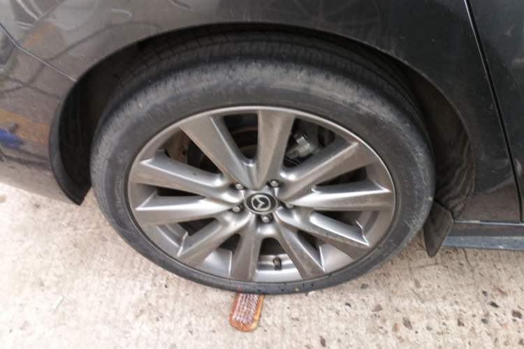 Used Mazda 3 Axela 2023 2.0L Automatic ZhiXuan Edition