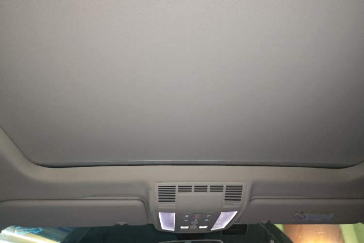 Used Volkswagen Touareg 2022 3.0 TSI Luxury Edition Black Diamond Sport Package Headliner