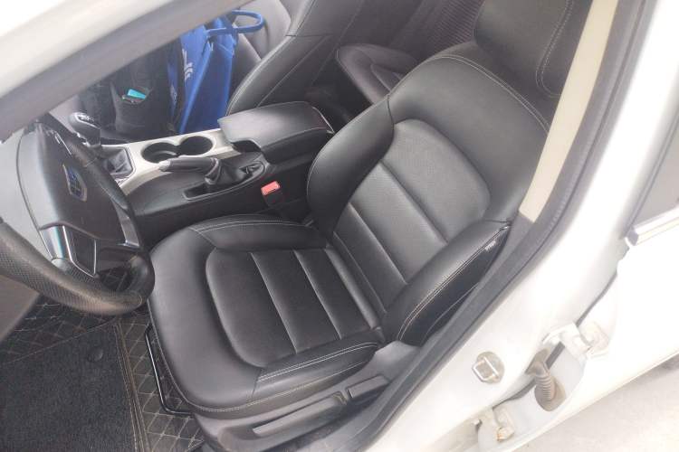 Used Geely Auto Emgrand GL 2017 1.3T Manual Elite Model Left Front Seat