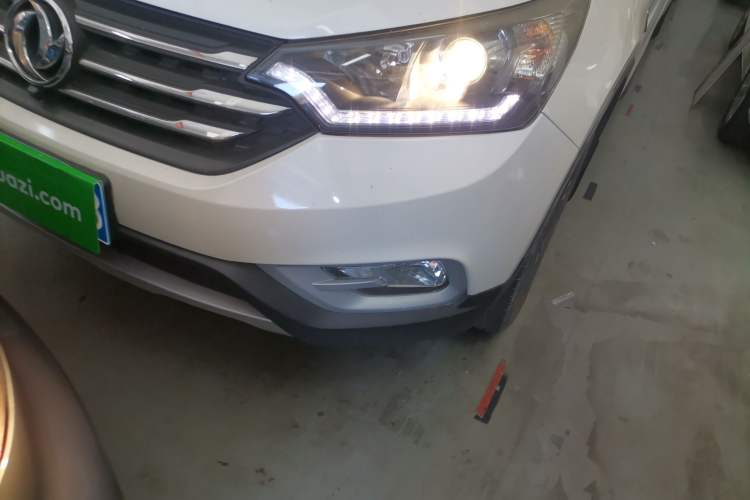 Used Dongfeng Aeolus AX7 2016 2.0L Manual Zhiyi Trim
