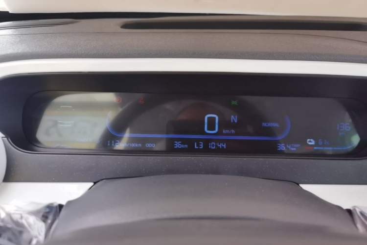 Used Geely Galaxy Panda 2025 210 km – Yuanqi Bear Instrument Cluster