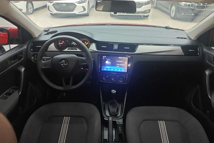 Used Skoda Rapid Spaceback 2020 1.5L Automatic Standard Edition