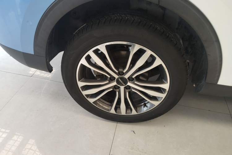 Used Haval F7 2020 2.0T All-Wheel Drive iJoy Exterior 5