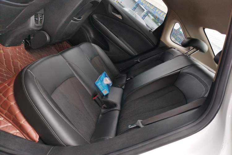 Used Buick Verano 2018 Sedan 20T Dual-Clutch Leading Model
