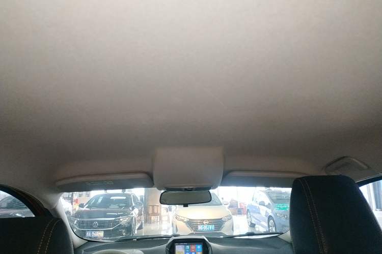 Used Ford EcoSport 2013 1.5L Automatic Fashion Model Headliner