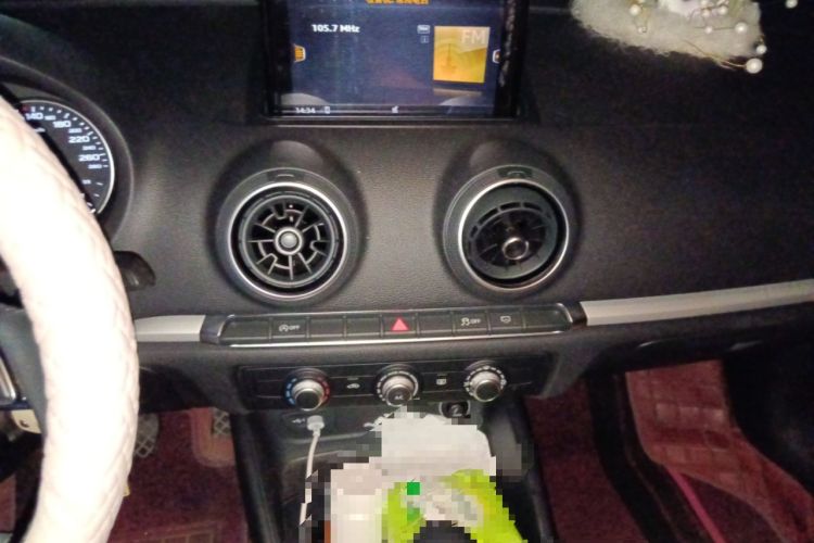 Used Audi A3 2020 Restyled Limousine 35 TFSI Ambition Version China VI Audio And AC Panel