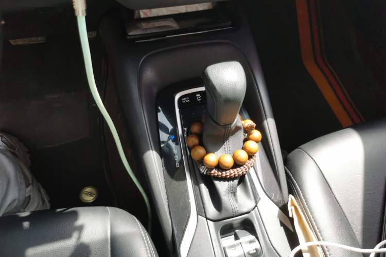 Used Toyota Corolla 2021 Dual-Engine 1.8L E-CVT Pioneer Edition Gear Lever