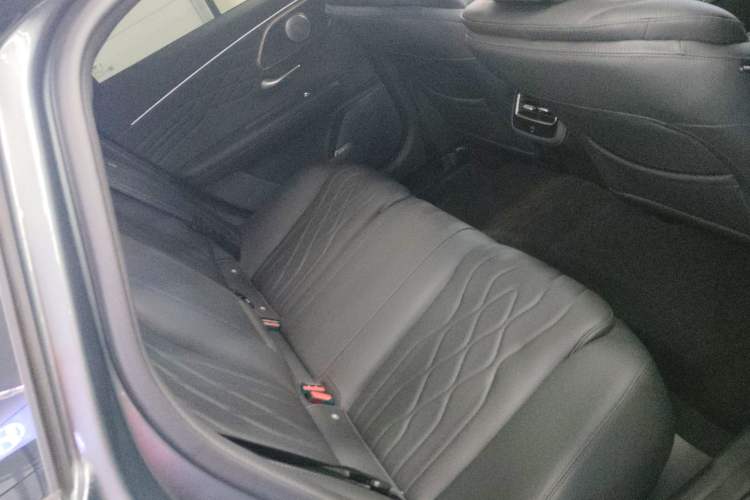 Used Chery Arrizo 8 PRO 2025 Pro 1.6T Luxury Model