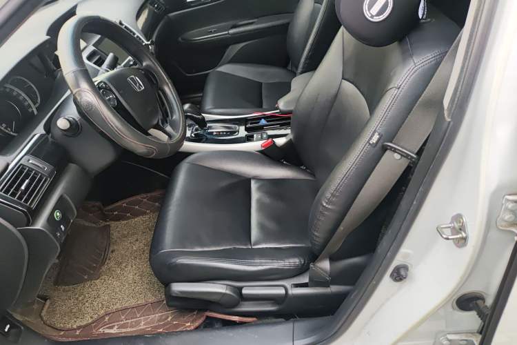 Used Honda Accord 2016 2.0L Comfort Edition
