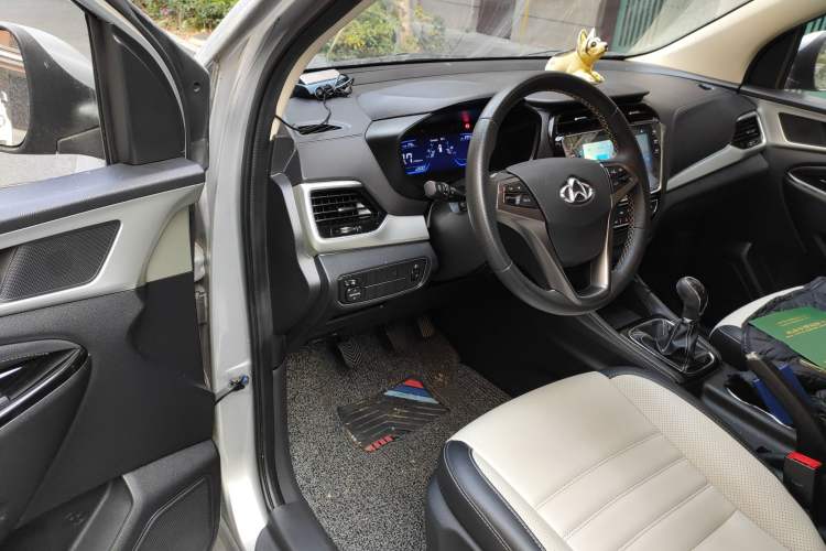 Used Oshan A800 2019 1.6L Manual Luxury Model China VI Standard