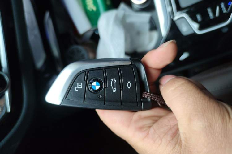 Used BMW X3 2021 Facelift xDrive28i M Sport Package
