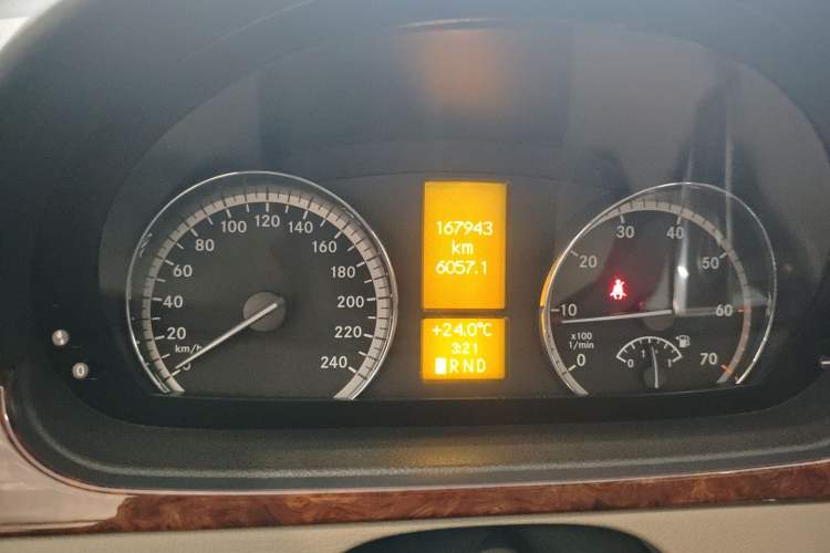 Used Mercedes-Benz Viano  Instrument Cluster