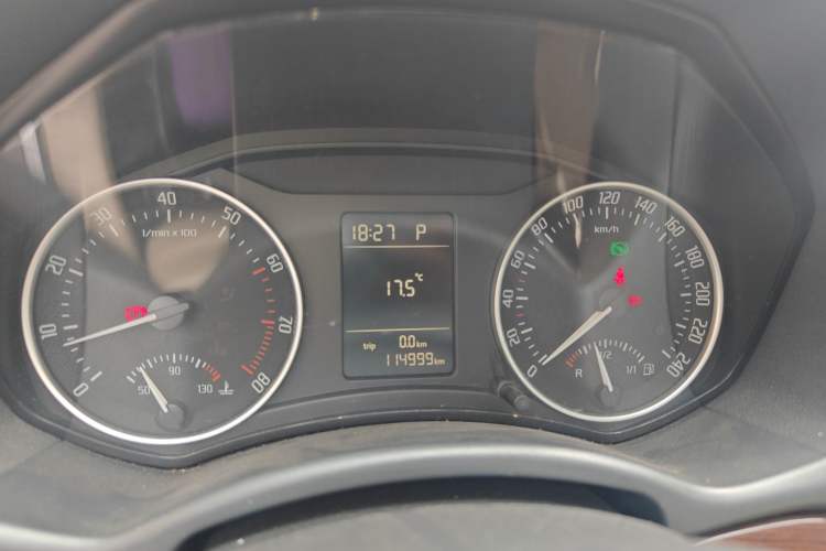 Used Skoda Octavia 2012 1.8TSI DSG Yijun Edition
