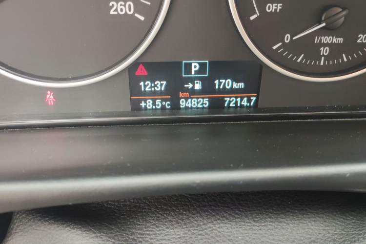 Used BMW 4 Series 2014 420i Convertible Fashion Model