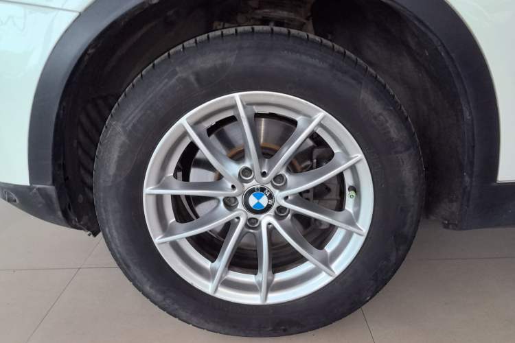 Used BMW X3 2016 sDrive20i Left Front Wheel Hub