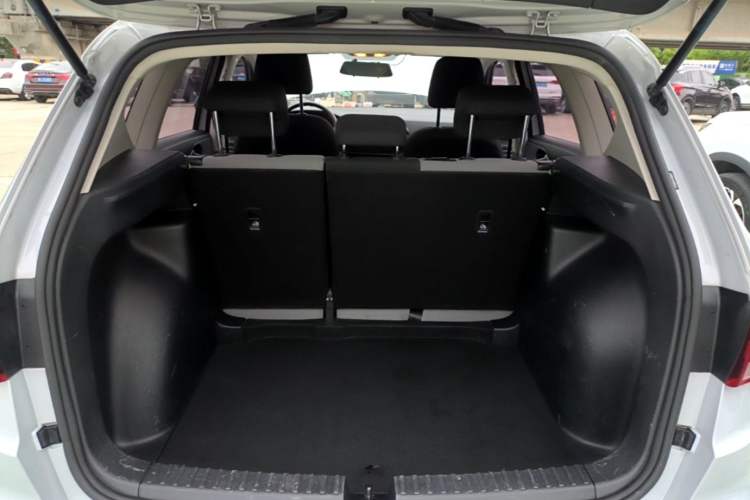 Used Jetta VS5 2020 280TSI Automatic "Thirty and Standing Tall" Edition
