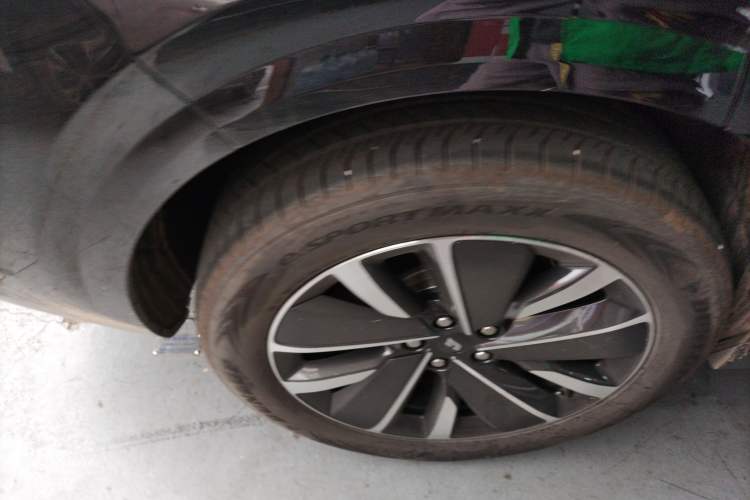 Used Li Auto L6 2025 Max Smart Refresh Edition Exterior 8