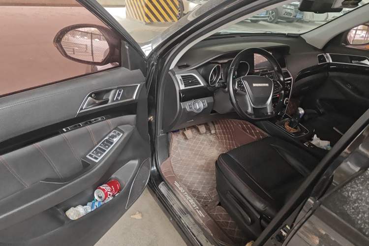 Used Leopaard CS10 2017 1.5T Manual Prestige Model
