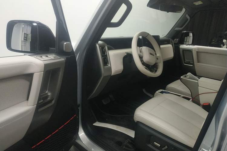 Used iCAR V23 2026 Model V23S 501 Four-Wheel Drive Peak Performance Edition