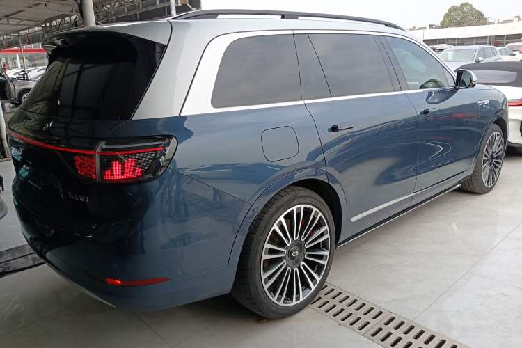 Used Hima AITO M9 2024 Range-Extended Ultra Version 42 kWh 6-Seater Model
