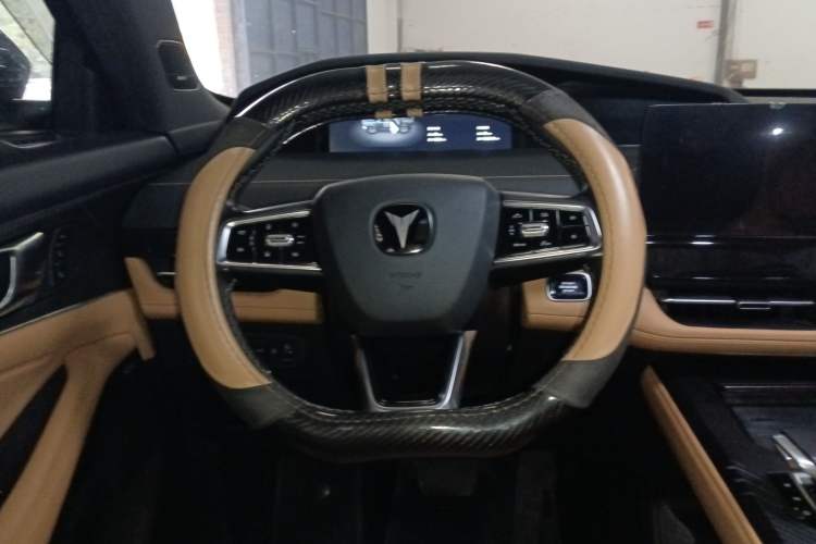 Used Changan UNI-K 2021 2.0T All-Wheel Drive Prestige Version
