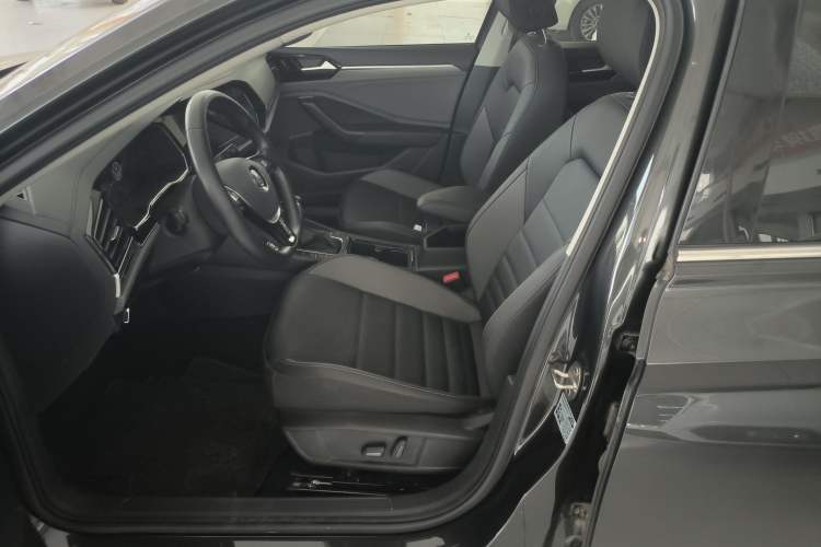 Used Volkswagen Sagitar 2021 280TSI DSG Comfort Connect Edition
