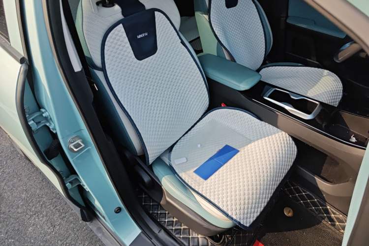 Used Geometry E Firefly 2024 401km Starlight