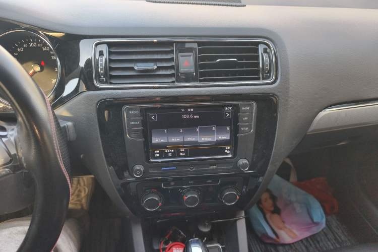 Used Volkswagen Sagitar 2018 1.6L Automatic Comfort Model
