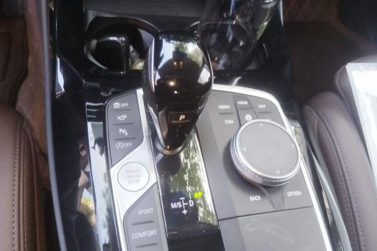 Used BMW X3 2023 xDrive30i Leading Model M Night Edition Package Gear Lever